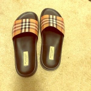 Burberry slides